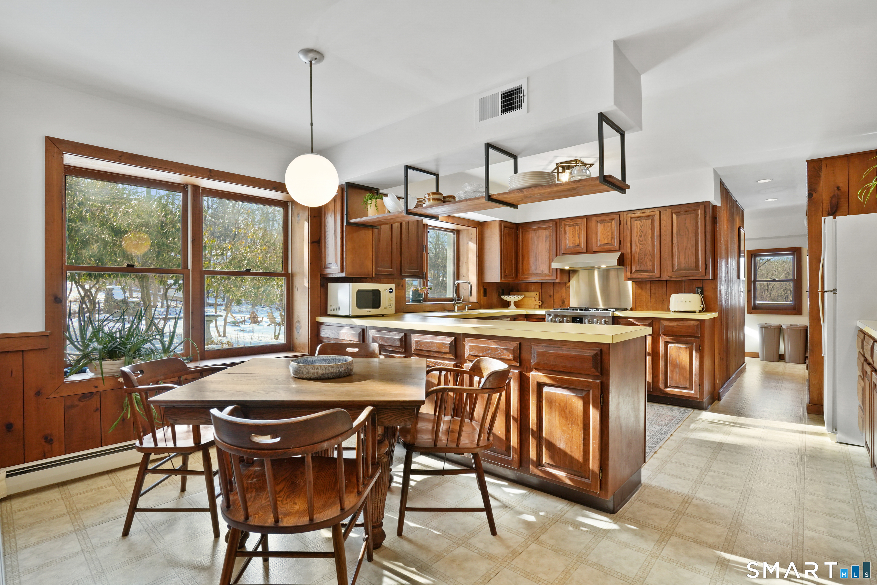 355 North Street Ridgefield, CT 06877 - Photo 13 of 35