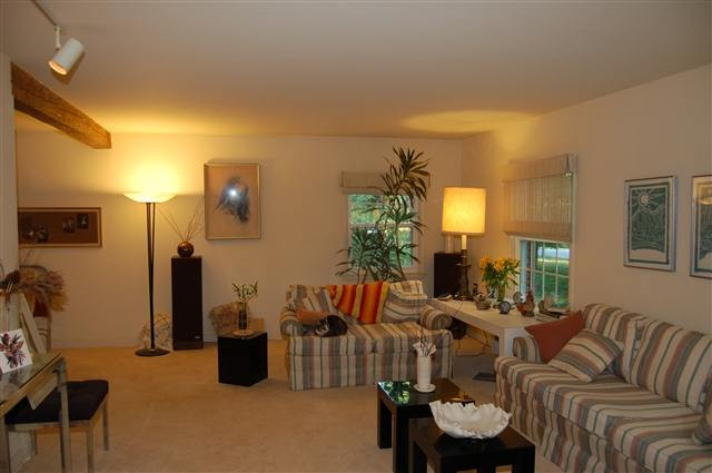 889 Inman Road Niskayuna, NY 12309 - Photo 2 of 12 Photo 2