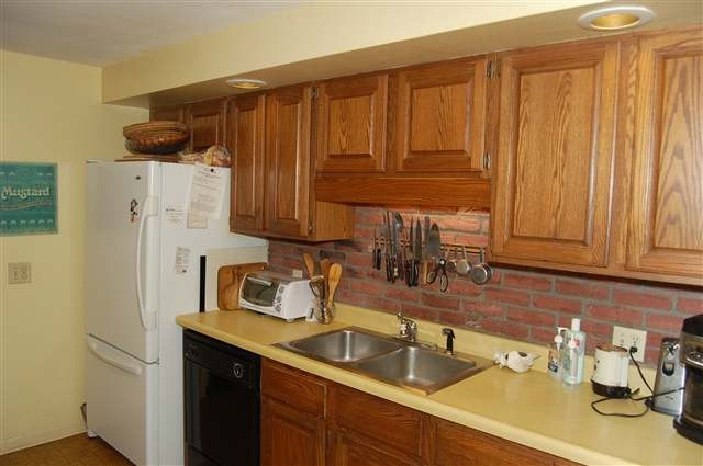 889 Inman Road Niskayuna, NY 12309 - Photo 4 of 12 Photo 4