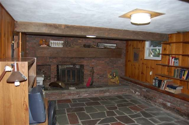 889 Inman Road Niskayuna, NY 12309 - Photo 9 of 12 Photo 9