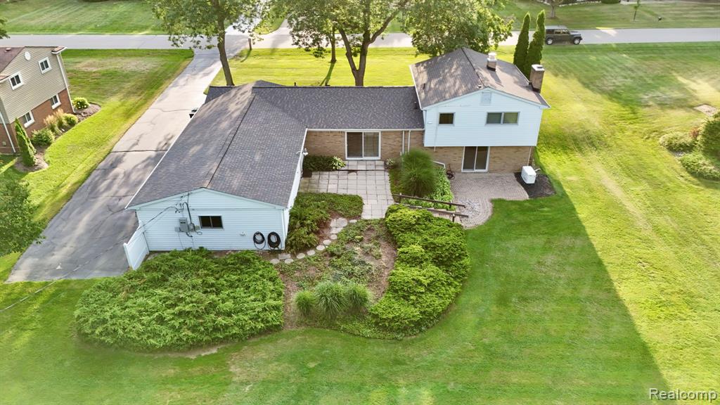 821 Castlebar Drive Rochester Hills, MI 48309 - Photo 22 of 27