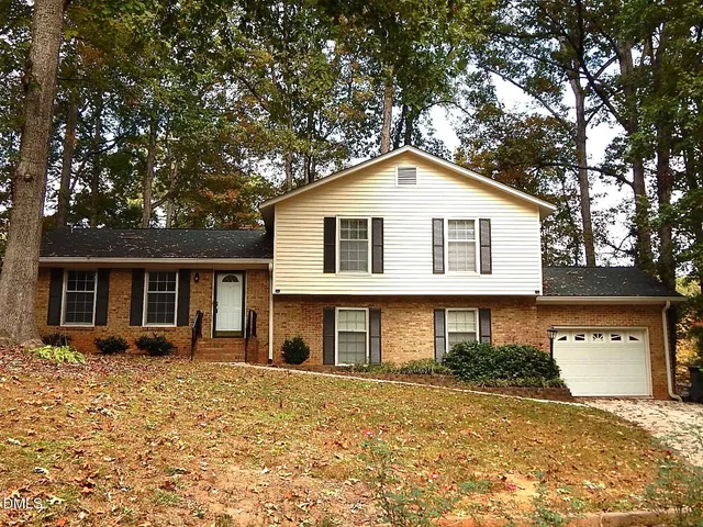$465,000 | 6408 Shadow Court, Raleigh, NC 27613