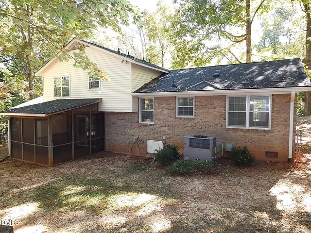 $465,000 | 6408 Shadow Court, Raleigh, NC 27613