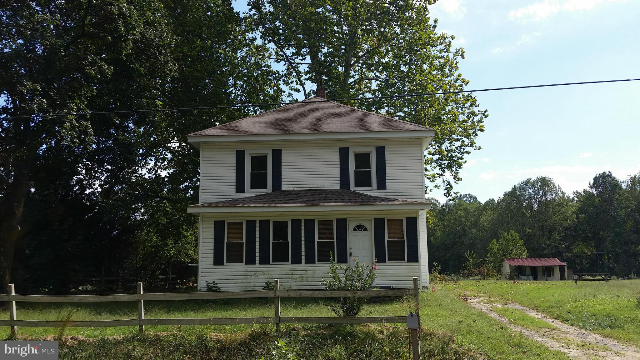 Exterior (Front)