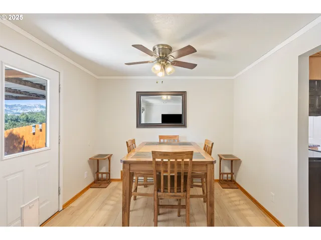 $329,000 | 490 Char Street, Roseburg, OR 97471