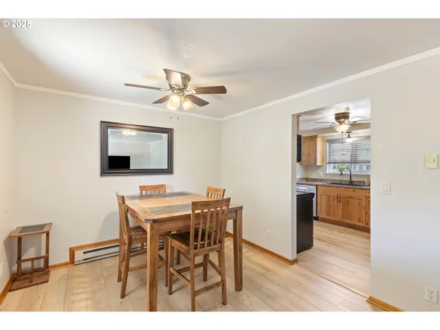 $329,000 | 490 Char Street, Roseburg, OR 97471