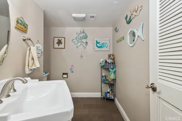 $1,799,999 | 748 South Walnut Avenue, San Dimas, CA 91773