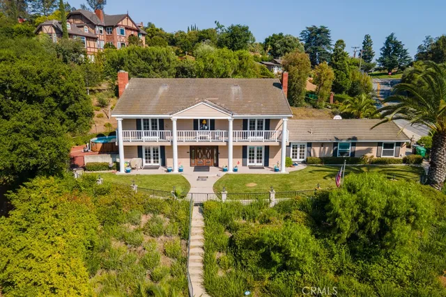 $1,799,999 | 748 South Walnut Avenue, San Dimas, CA 91773