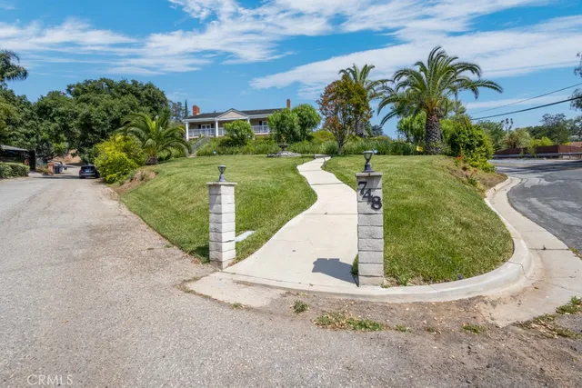 $1,799,999 | 748 South Walnut Avenue, San Dimas, CA 91773