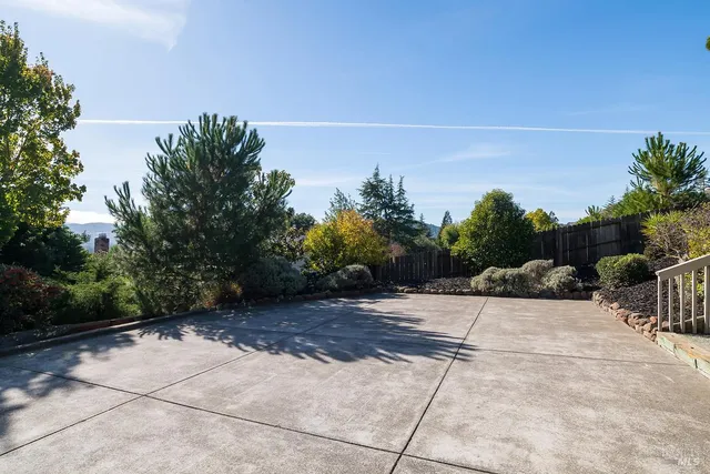 $1,350,000 | 66 Martinez Court, Novato, CA 94945