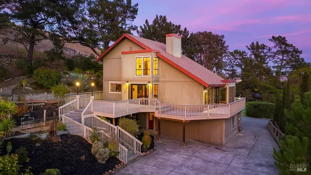 $1,350,000 | 66 Martinez Court, Novato, CA 94945