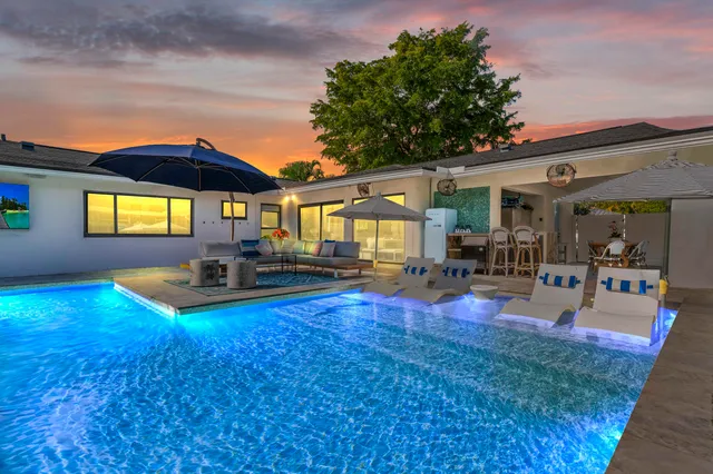 $1,250,000 | 518 Southwest 28th Avenue, Boynton Beach, FL 33435