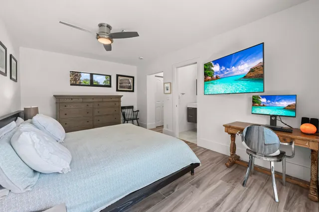 $1,250,000 | 518 Southwest 28th Avenue, Boynton Beach, FL 33435