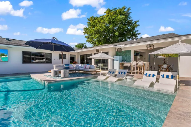 $1,250,000 | 518 Southwest 28th Avenue, Boynton Beach, FL 33435