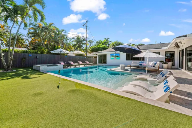 $1,250,000 | 518 Southwest 28th Avenue, Boynton Beach, FL 33435