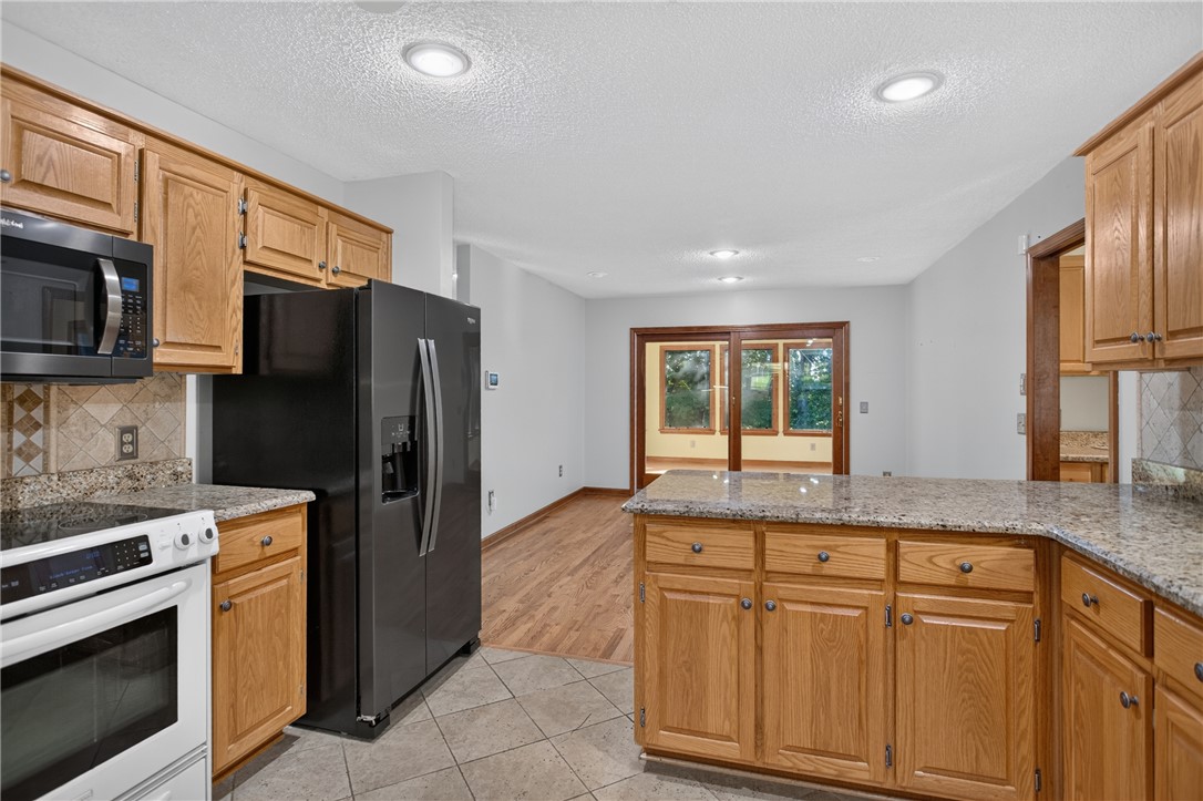 6185 Oak Valley Road Seneca, SC 29678 - Photo 14 of 45 Gallery Image 14