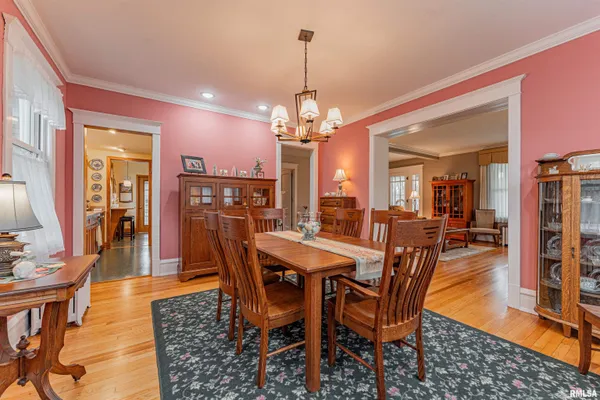 $250,000 | 531 North Union Street, Lincoln, IL 62656