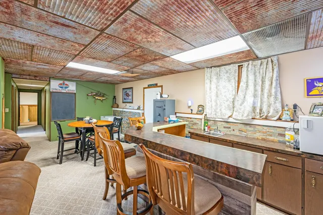 $219,000 | 302 North Manyaska Street, Sherburn, MN 56171