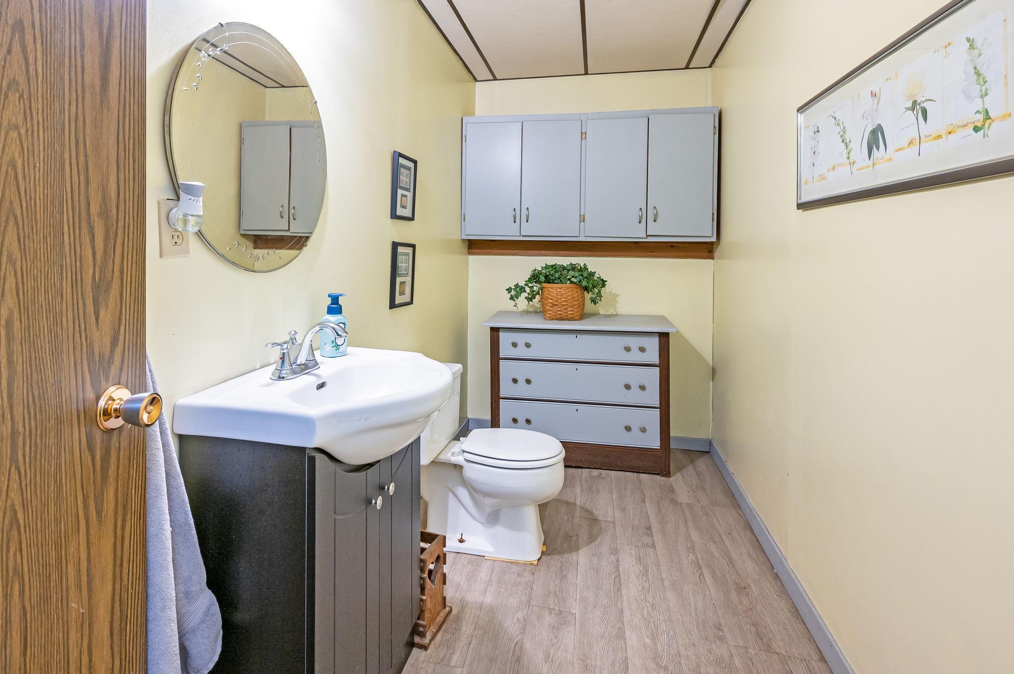 302 North Manyaska Street Sherburn, MN 56171 - Photo 26 of 43