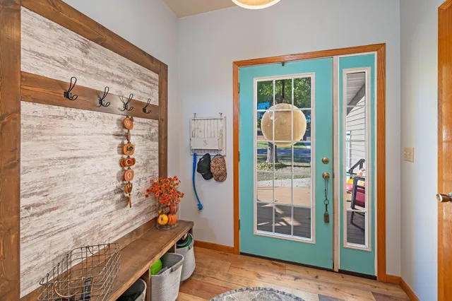 $219,000 | 302 North Manyaska Street, Sherburn, MN 56171