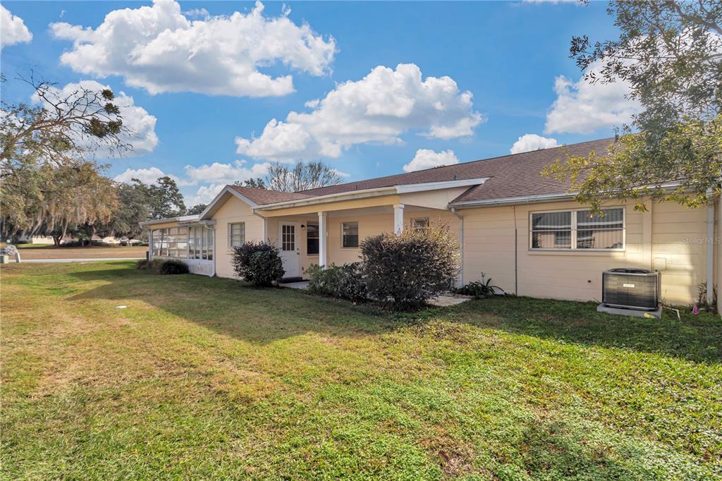 8667 Southwest 97th Street, Unit E Ocala, FL 34481 - Photo 23 of 38