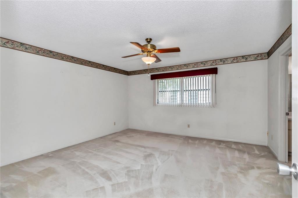 8667 Southwest 97th Street, Unit E Ocala, FL 34481 - Photo 6 of 38
