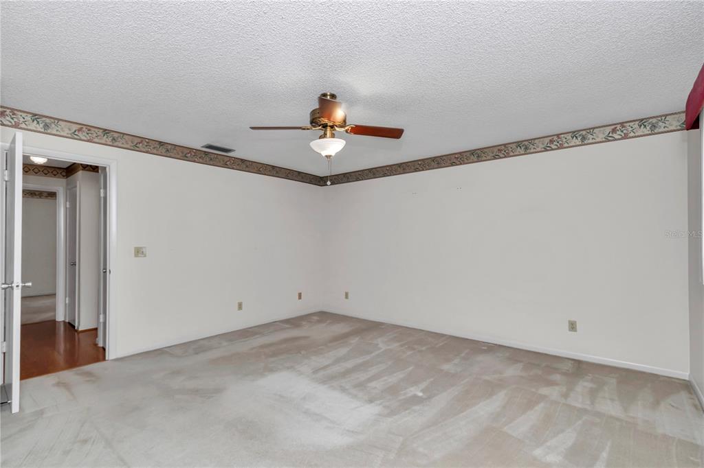8667 Southwest 97th Street, Unit E Ocala, FL 34481 - Photo 8 of 38