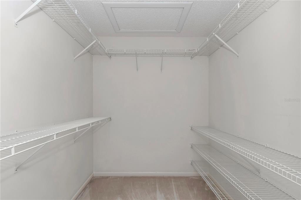 8667 Southwest 97th Street, Unit E Ocala, FL 34481 - Photo 9 of 38