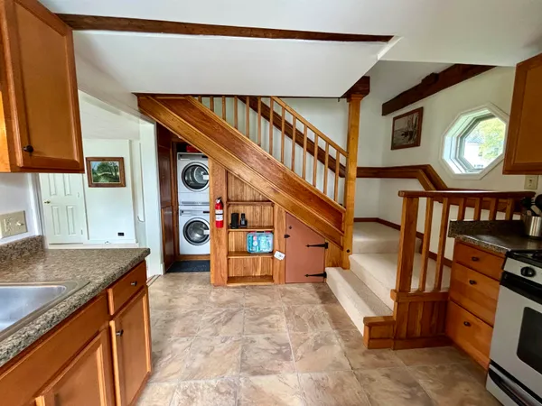 $1,299,000 | 7030 Highway 4, Bridgewater, VT 05034