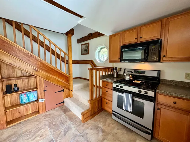 $1,450,000 | 7030 Highway 4, Bridgewater, VT 05034