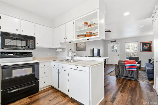 $299,500 | 9368 West Ontario Drive, Littleton, CO 80128