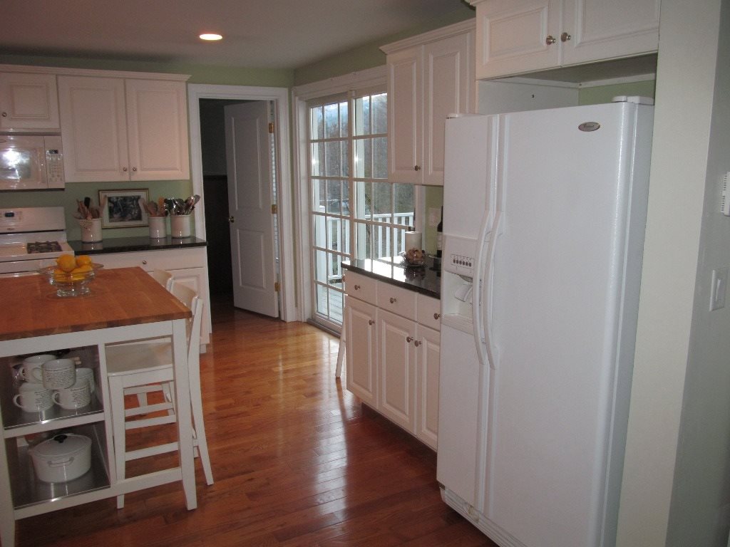 107 State Street Windsor, VT 05089 - Photo 3 of 18 Gallery Image 3