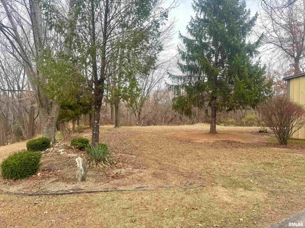 $205,000 | 3938 Musholt Strasse Lane, Quincy, IL 62305