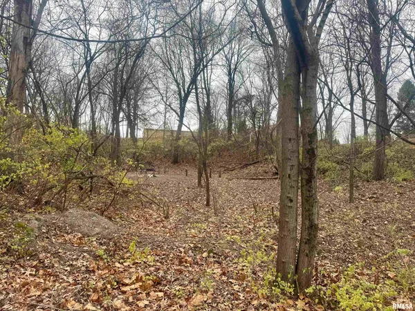 $205,000 | 3938 Musholt Strasse Lane, Quincy, IL 62305