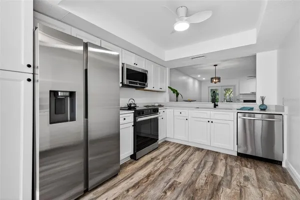 $529,900 | 5300 Bayshore Boulevard, Unit C6, Tampa, FL 33611