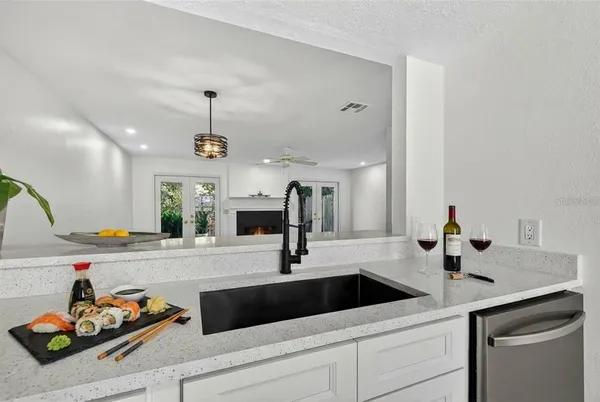 $529,900 | 5300 Bayshore Boulevard, Unit C6, Tampa, FL 33611