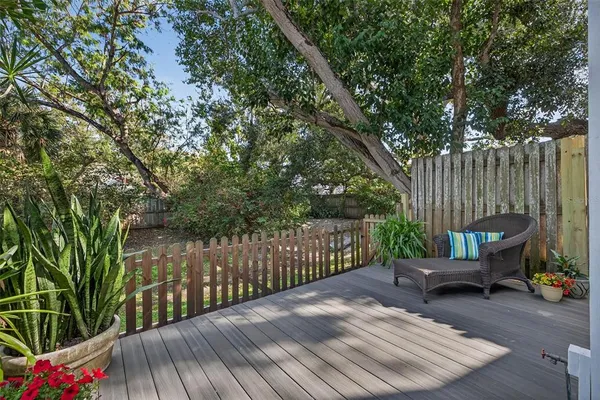 $529,900 | 5300 Bayshore Boulevard, Unit C6, Tampa, FL 33611