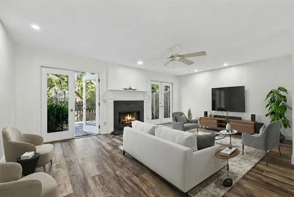 $529,900 | 5300 Bayshore Boulevard, Unit C6, Tampa, FL 33611