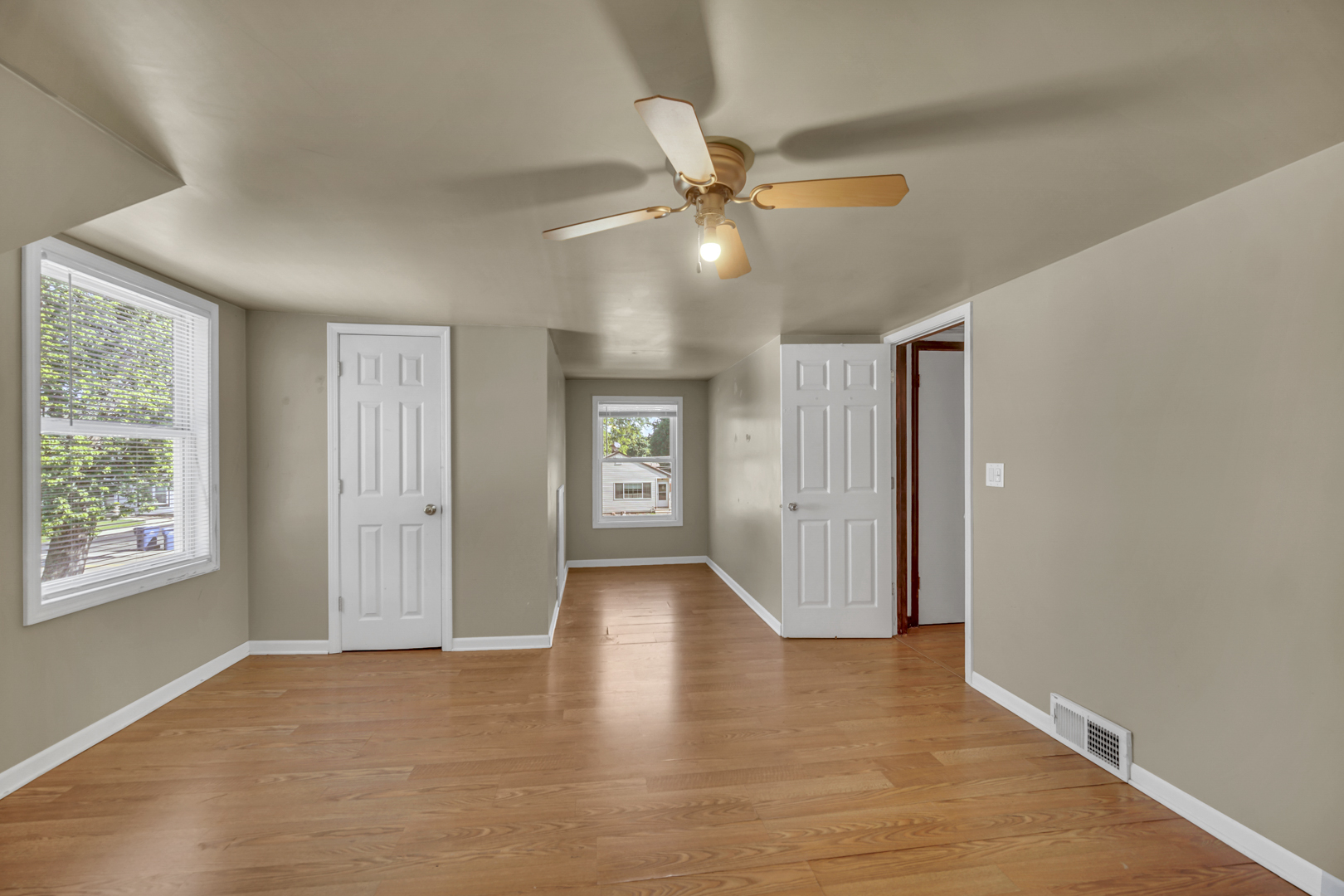 18843 West Deerpath Road Grayslake, IL 60030 - Photo 17 of 35