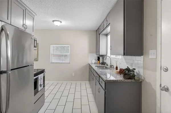 $3,300 | 3315 Rogers Avenue, Fort Worth, TX 76109