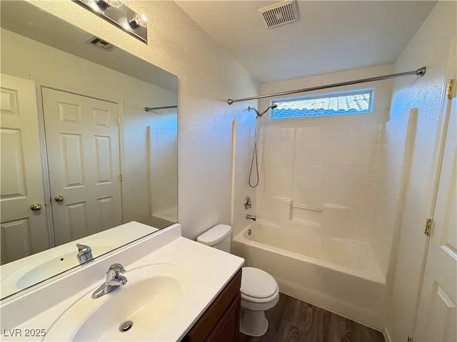 $1,834 | 8798 Parsons Ridge Avenue, Las Vegas, NV 89148