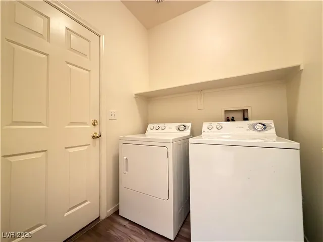 $1,834 | 8798 Parsons Ridge Avenue, Las Vegas, NV 89148