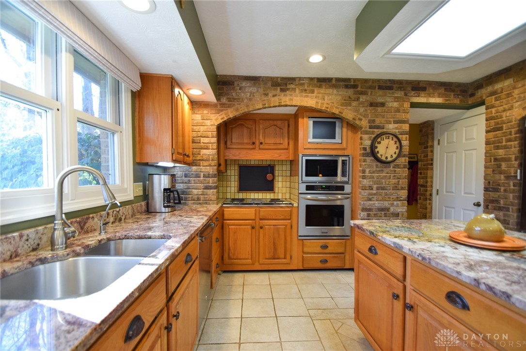 9110 Meeker Road Dayton, OH 45414 - Photo 24 of 59 Gallery Image 24