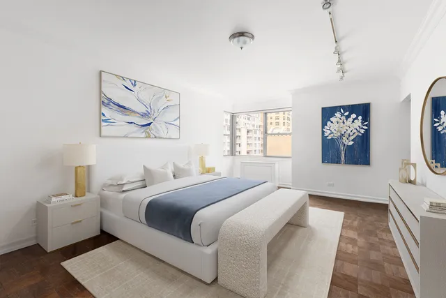 $1,595,000 | 150 East 69th Street, Unit 11L | Lenox Hill