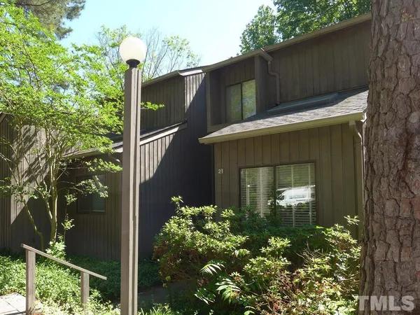 $1,745 | 21 Bluff Trail, Chapel Hill, NC 27516