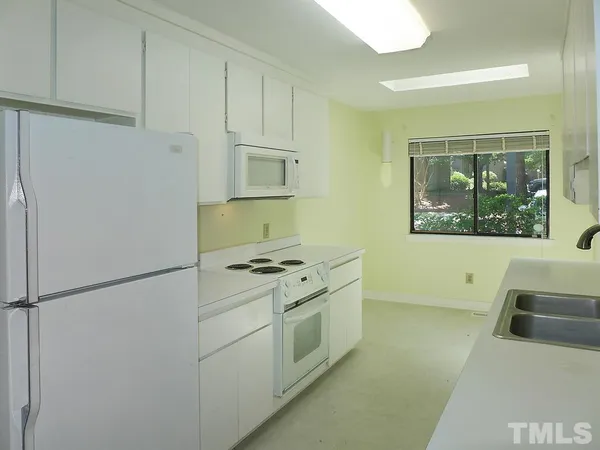 $1,745 | 21 Bluff Trail, Chapel Hill, NC 27516