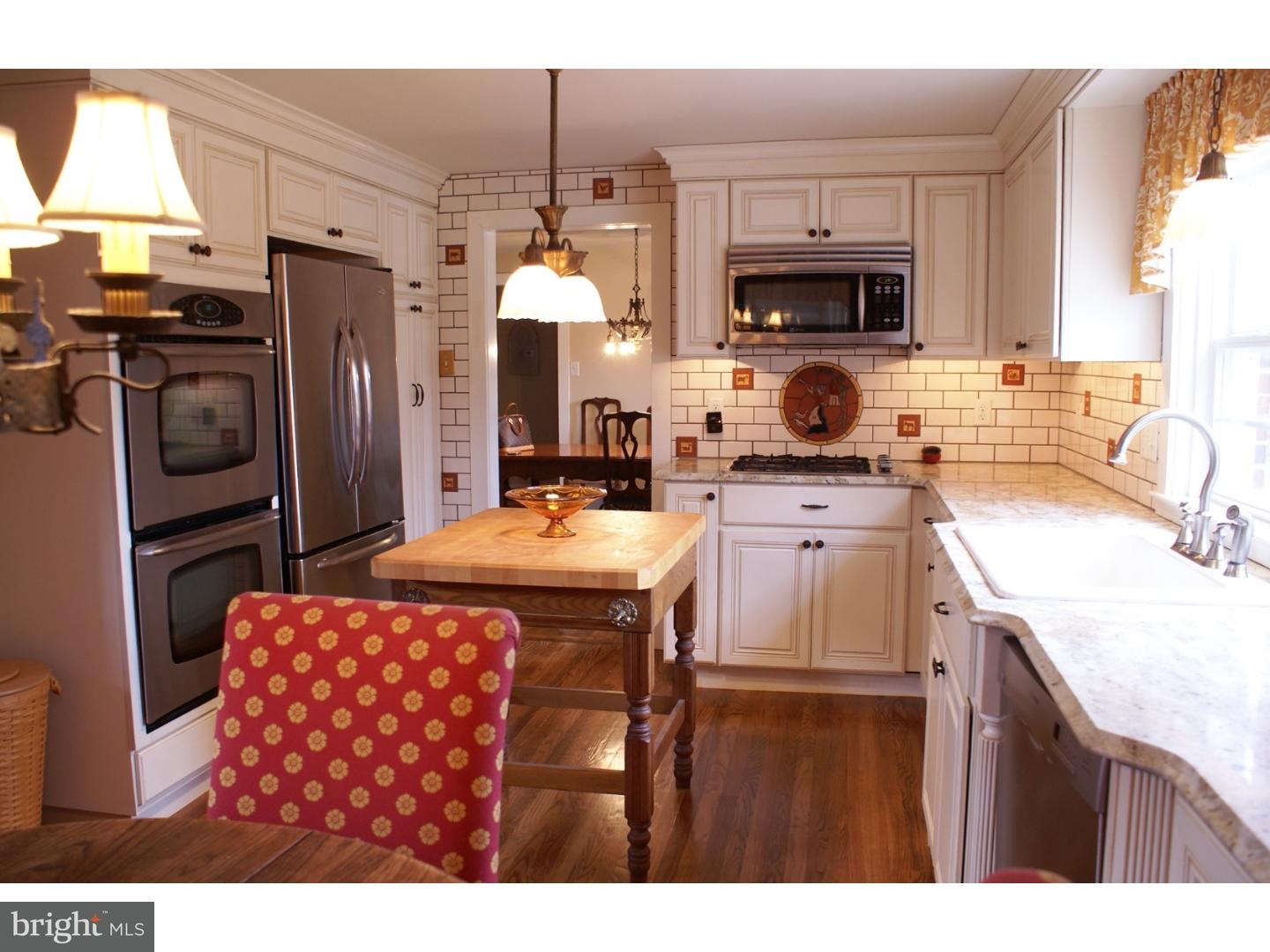 32 Bright Road Hatboro, PA 19040 - Photo 4 of 16 Kitchen
