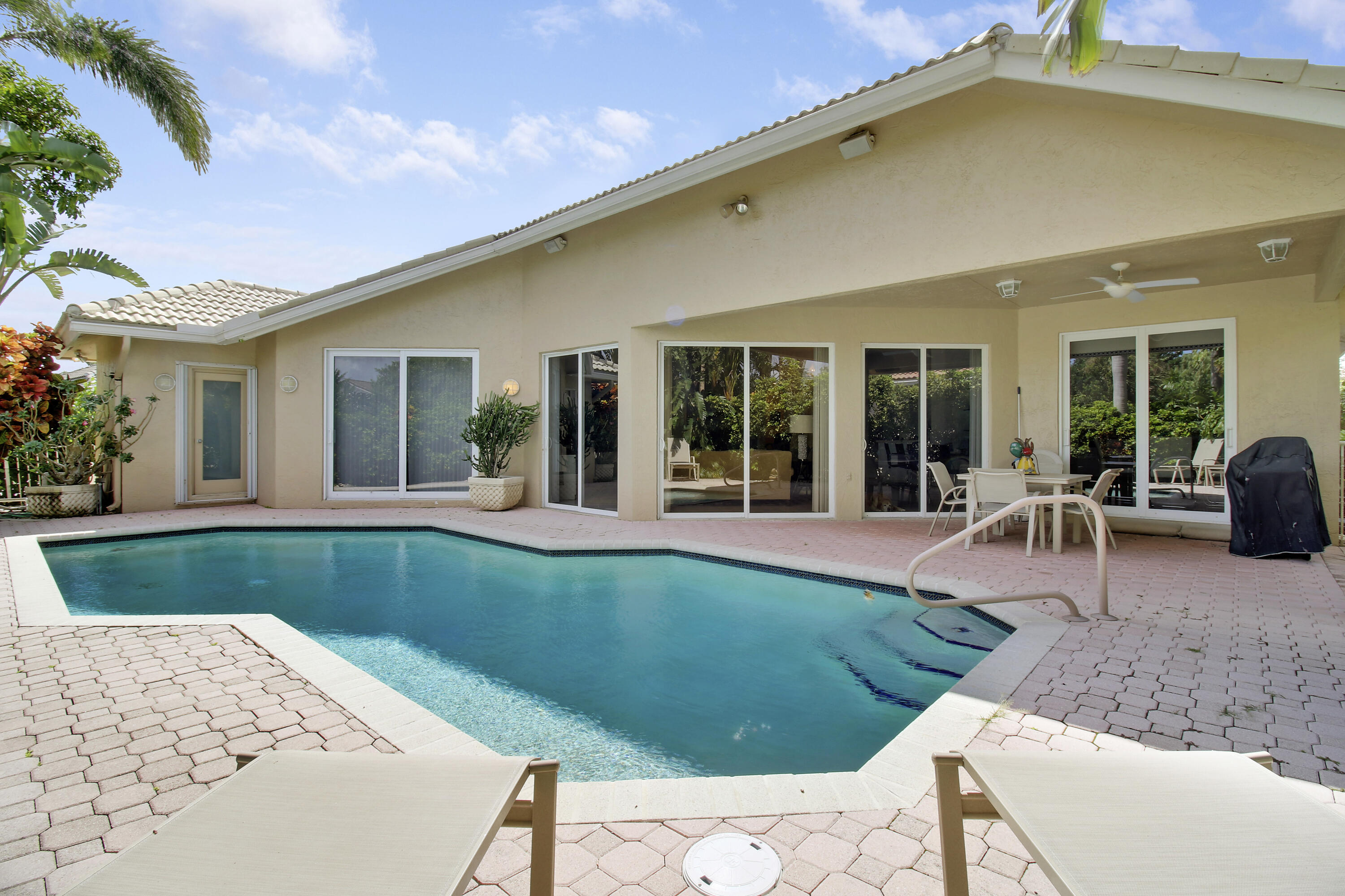 7750 La Corniche Circle Boca Raton, FL 33433 - Photo 31 of 44 Backyard