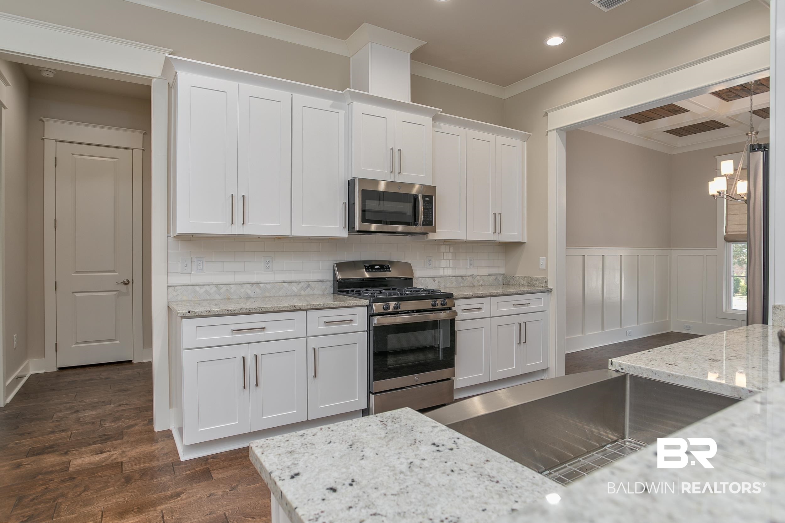 20269 Bunker Loop Fairhope, AL 36532 - Photo 15 of 48