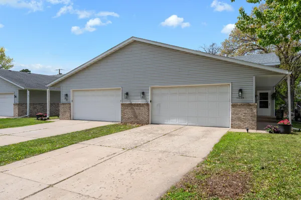 $579,000 | 1082 5th Street Southeast, Forest Lake, MN 55025